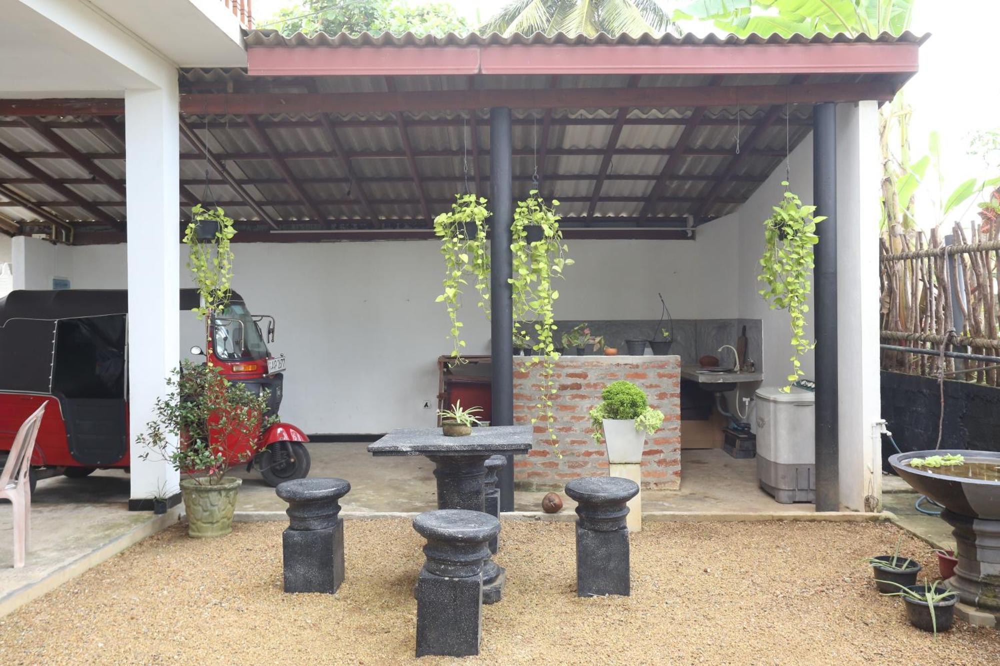 Sisi'S Place Bentota Exterior foto